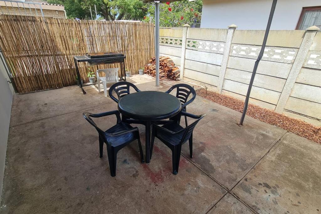 Rock Away Beach Condo. Hartenbos Extérieur photo